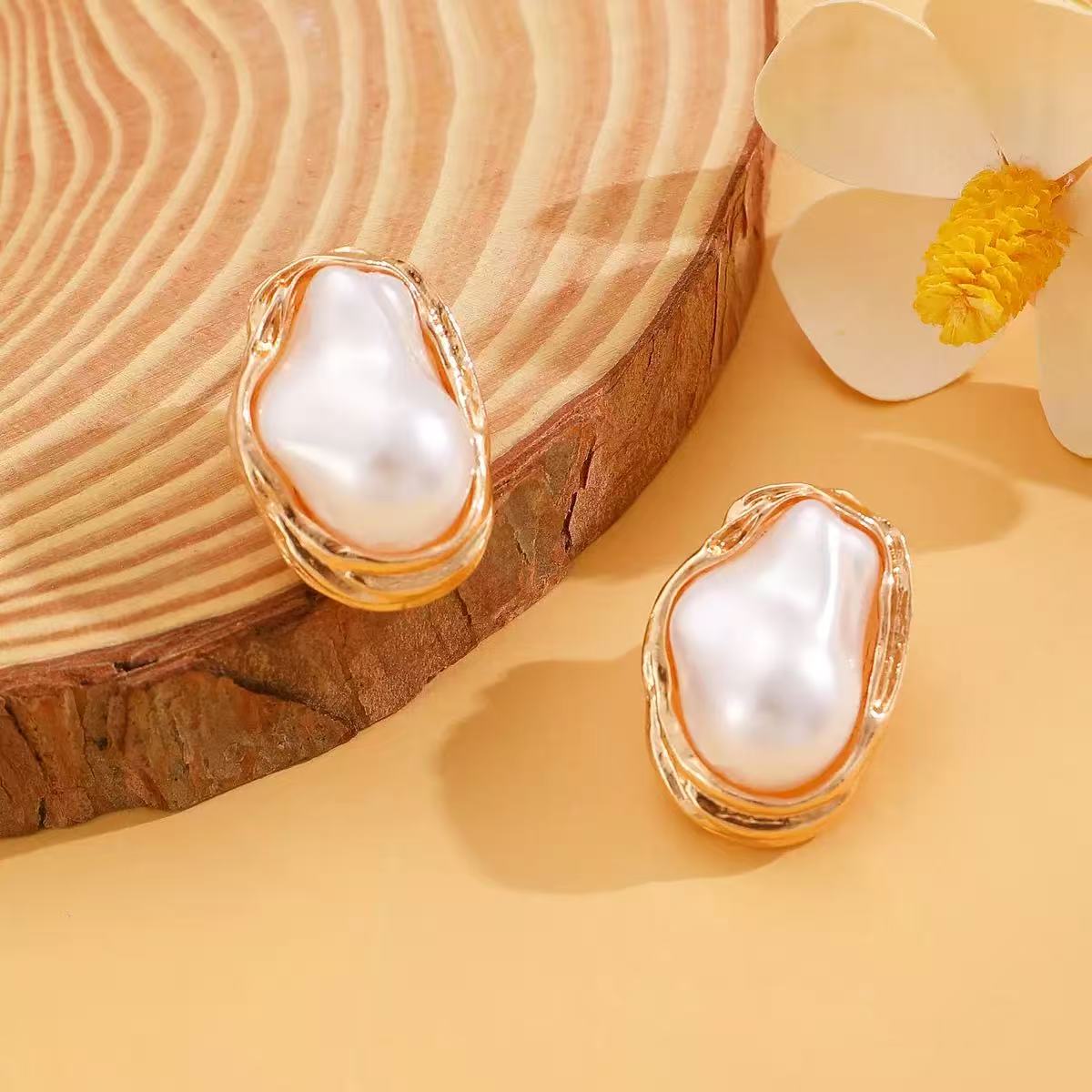 Joyas abiertas de perlas barrocas